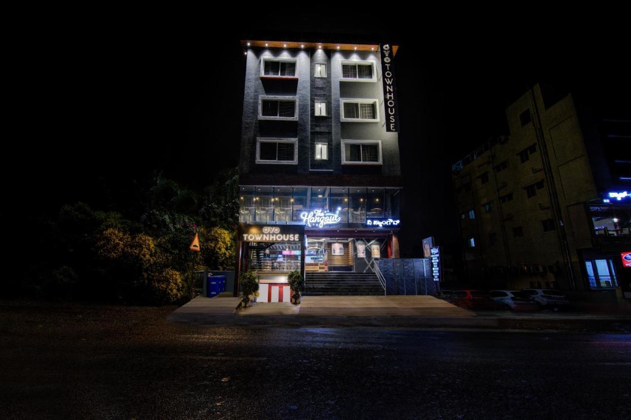Super Townhouse Global Village Tech Park Near Kengeri Bus Terminal Metro Station Bangalore Luaran gambar