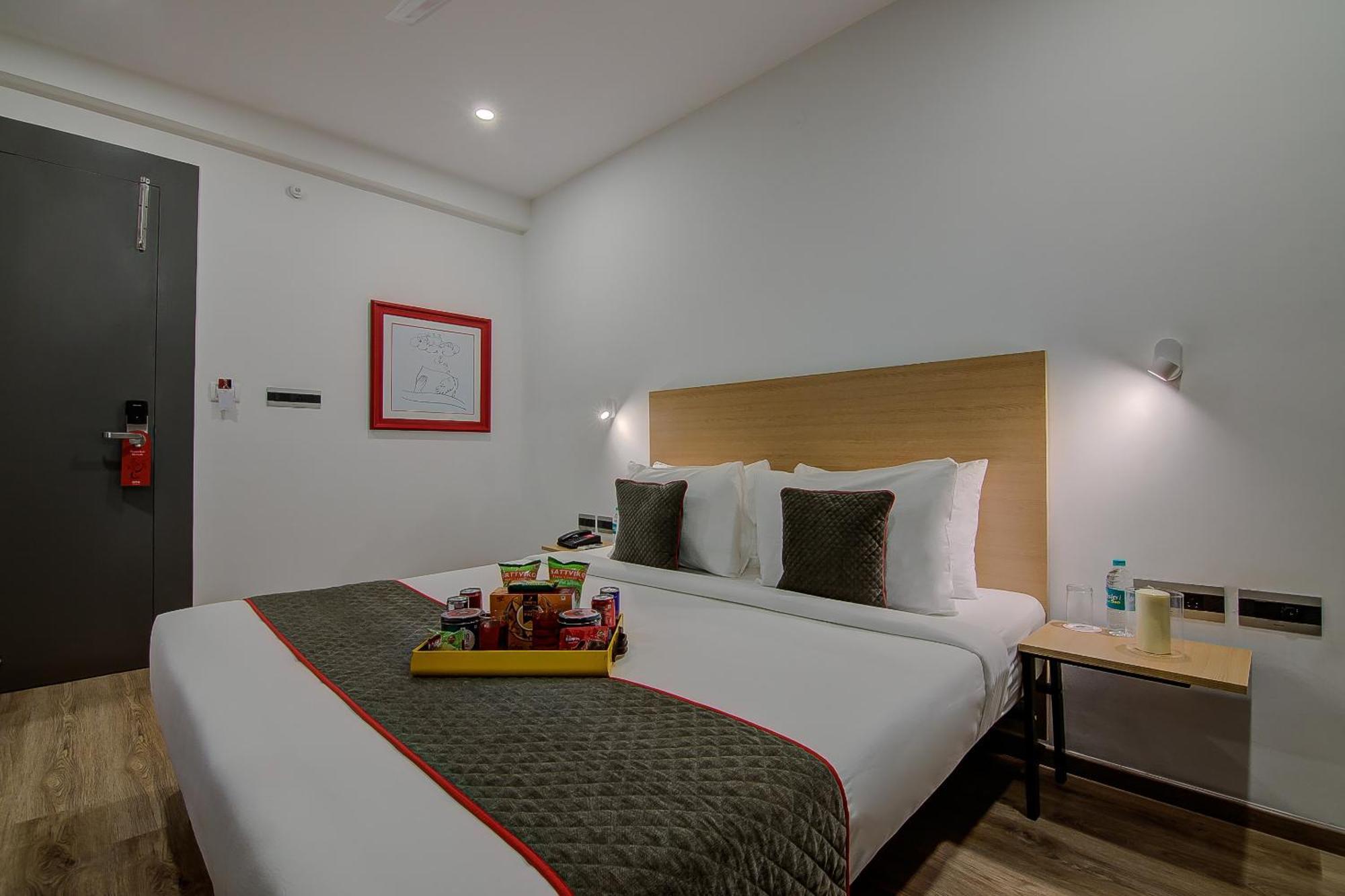 Super Townhouse Global Village Tech Park Near Kengeri Bus Terminal Metro Station Bangalore Luaran gambar